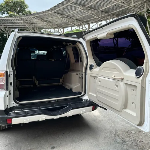 Mitsubishi Montero Limited