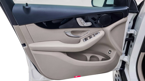 Imagem 13 de 14 de Mercedes-benz Glc 250 2.0 Cgi Gasolina Highway 4matic