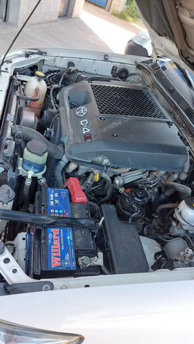 Toyota Hilux 3.0 Cd Srv Cuero 4x4 5at - A4 2015