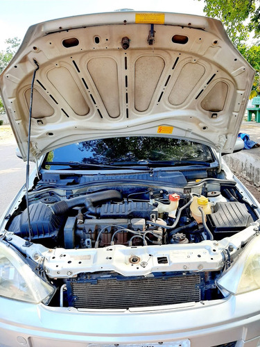 Chevrolet Corsa Sedan 2011 1.4 Premium Econoflex 4p