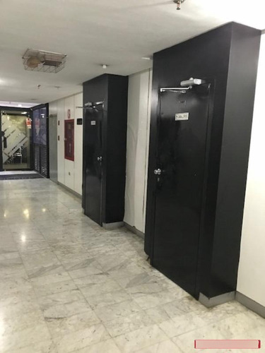 Oficina En Alquiler La Castellana 218 M2