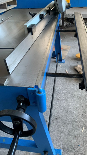 Imagen 6 de 9 de Cizalla Guillotina De Machete 1.6x1250 Mm