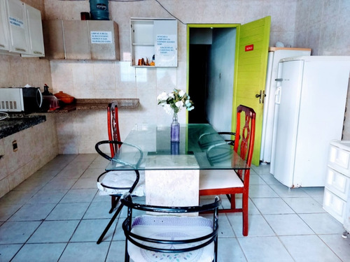 Passo O Ponto De Um Hostel Em João Pessoa.