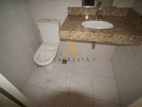 Imagem 6 de 11 de Barra Da Tijuca - Empresarial Sunplaza - Sala Com 74m² - Ótima Loja Com 74m² Com Jirau, Com Piso Frio, Benfeitorias, Banheiro, Copa, Ótima Localização - Loc5331m - 32217012