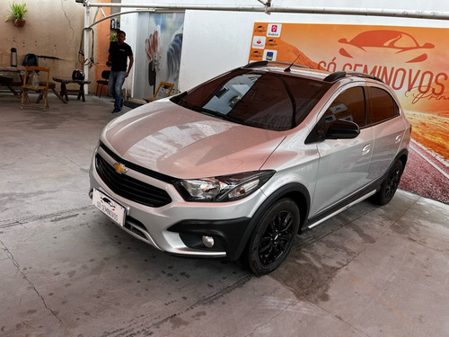 Chevrolet Onix 1.4 Activ SPE/4