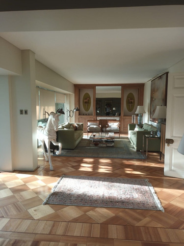 Magnífico Departamento Duplex Con Precioso Jardin Amplitud
