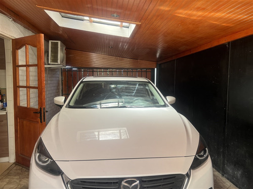 Casa En Venta De 3 Dorm. En La Florida