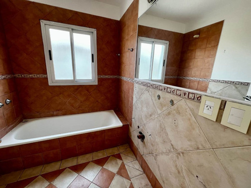 Imagen 27 de 30 de Venta Casa Los Jazmines Pilar Del Este Oportunidad