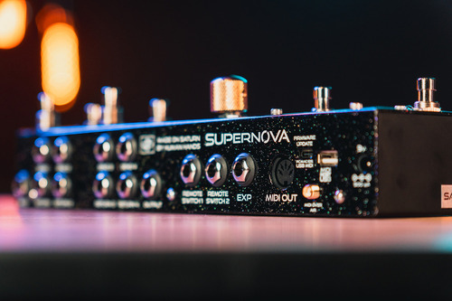 Controlador De Efeitos - Supernova - Saturn Pedals Cor Preto Galáctico