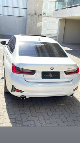 Imagen 5 de 14 de Bmw Serie 3 2019 3.0 330i Sedan Sport Line 252cv