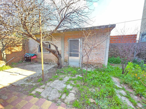 Venta Casa 4 Amb Cochera Fondo San Jose Temperley