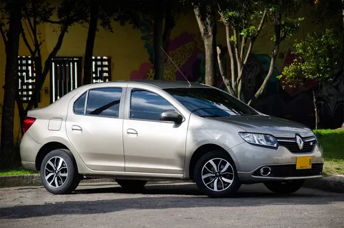 Renault Logan 1.6 Life Polar