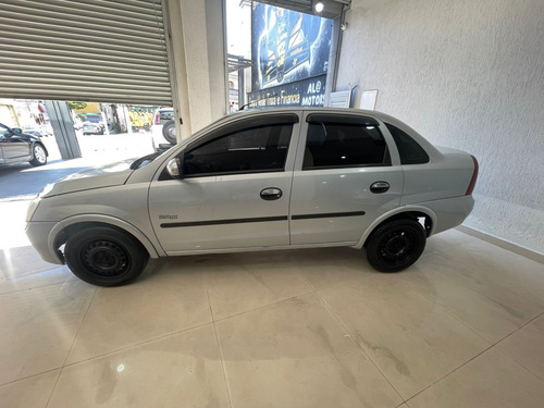 Chevrolet Corsa Sedan 1.8 Maxx Flex Power 4p