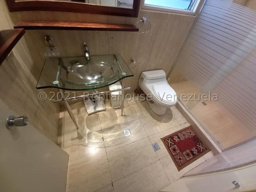 Imagen 8 de 20 de Gran Oportunidad! Venta De Amplio Y Acogedor Ph De Tres Niveles La Campiña: Mls #22-14221 Ma. Vergara