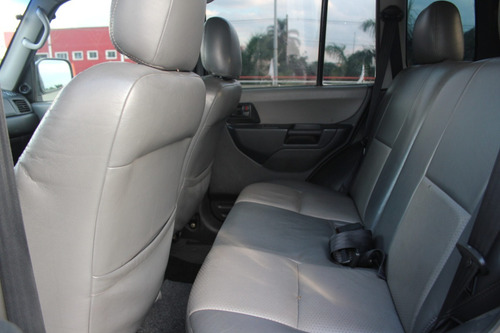 Imagem 19 de 19 de Mitsubishi Pajero Tr4 2.0 16v (aut)