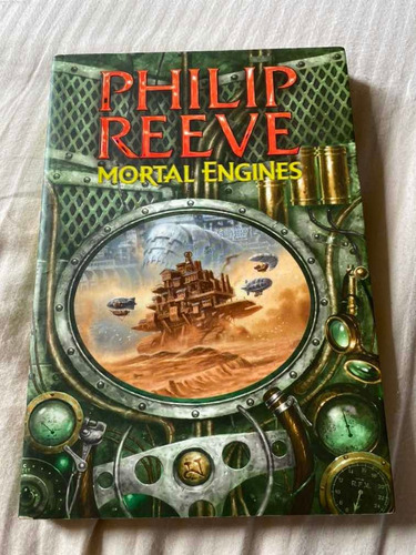 Mortal Engines - Philip Reeve, De Philip Reeve. Editora Novo Século, Capa Mole Em Português, 2011
