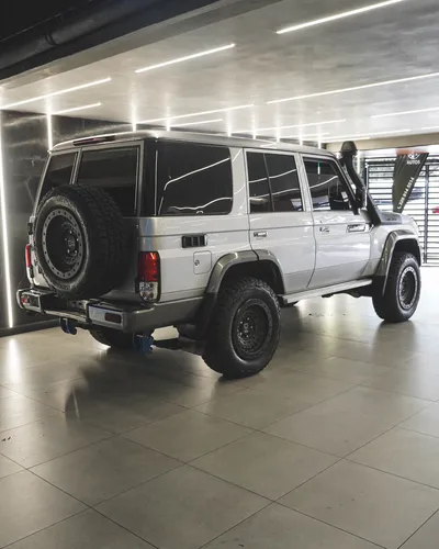 Toyota Land Cruiser 70 Lx V6 4wd Blindado3+ 2011