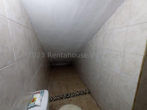 Imagen 22 de 30 de Local En Alquiler Centro De Barquisimeto. Tu Asesor De Confianza Kenlimar Nieto. Contactame *0424 5/2/2/3/7/9/7* Código Flex 23-24114