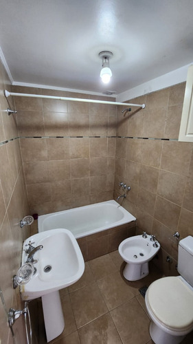 Departamento Sobre Av. Alsina