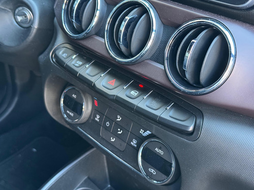 Fiat Cronos 1.3 Stile Mt