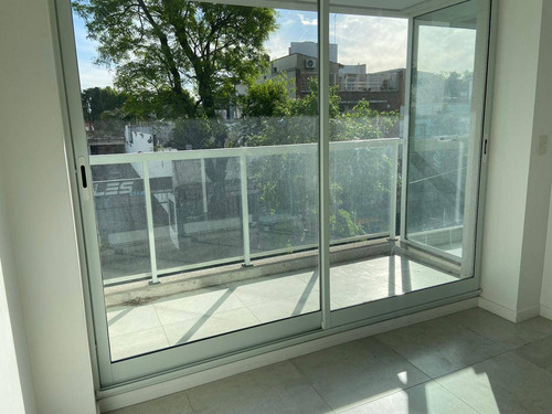 Departamento En Venta De 1 Dormitorio En Villa Luro