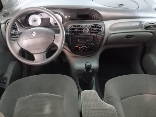 Renault Scenic 1.6 PRIVILÉGE 16V FLEX 4P MANUAL