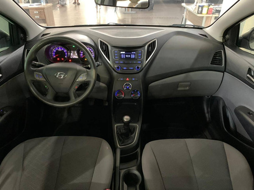 Imagem 6 de 10 de Hyundai Hb20s 1.0 Unique 12v Flex 4p Manual