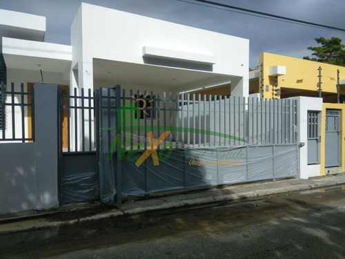 Imagen 11 de 17 de Nexo Real Estate Vende En Gurabo, Hermosa Casa ¡contáctanos! (hfc-201)