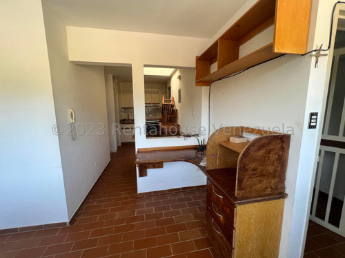 Apartamento En Venta Santa Rosa De Lima Mls #24-18520