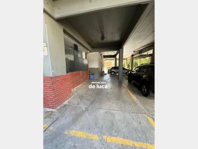 Cochera en venta