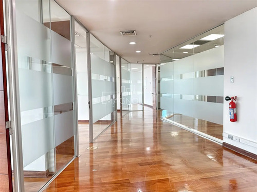 Amplia Oficina En Arriendo, El Golf, Las Condes