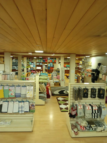 Venta/arriendo De Local Comercial En Castro Id 86.100-reg