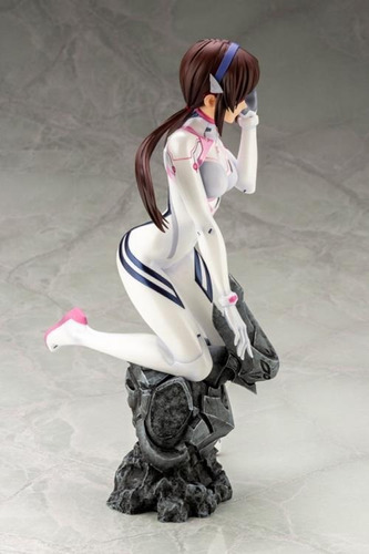 Mari Makinami Illustrious White Plugsuit Evangelion 3.0 + 1