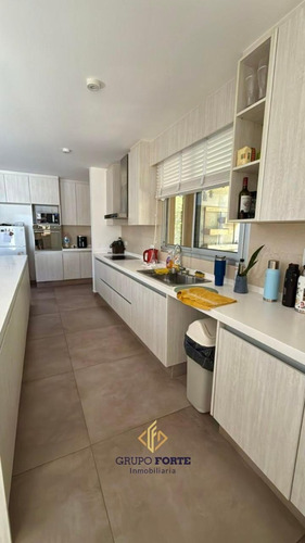 Casa De Categoria En Venta En Country Valle Del Golf