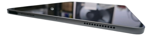 Ipad Air 5 Gen Wifi A2588 2022 64gb Gris Espacial Con Caja Gris Oscuro (Usado)