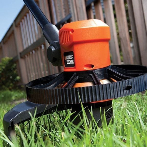 Imagen 3 de 5 de Bordeadora Black & Decker 600w Giro 180° Gl600n -ynter