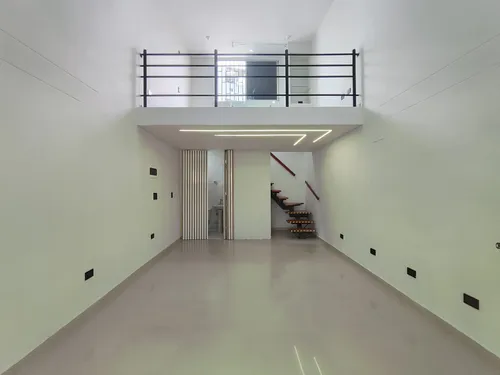 Local En Arriendo En La Riviera. Cod A18730