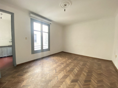 Venta Apartamento 2 Dormitorios En El Centro