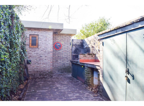 Imagen 25 de 30 de Venta Casa Fisherton! Dos Dormitorios Y Comodín