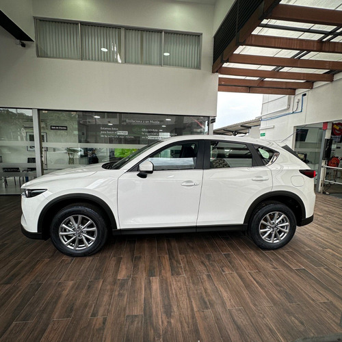 Imagen 6 de 14 de Mazda Cx5 Touring 2.0 Blanco