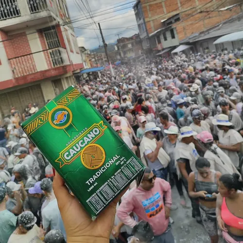El Mejor Aguardiente Del Mundo Caucano T - mL a $49