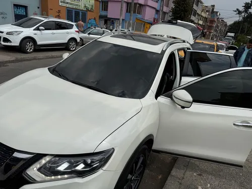 Motor 2.5l, 7 Puestos, Transmisión Automática, Muy Bien Cuid