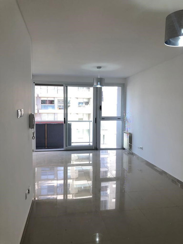 Departamento En Alquiler En Lomas De Zamora, G.b.a. Zona Sur, Argentina