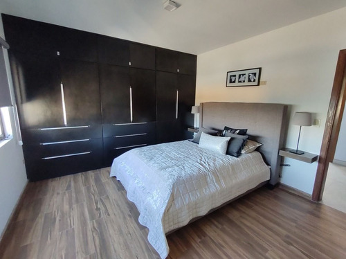 Casa En Venta En Carlos Pacheco 7, Ensenada, B.c.