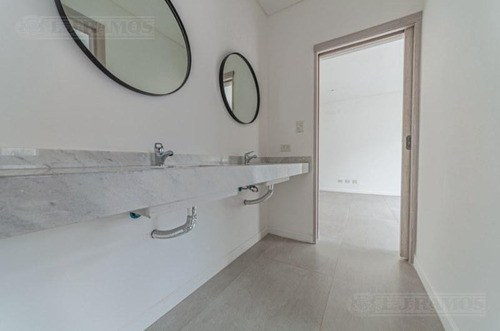 Imagen 19 de 25 de Casa En Venta En Los Castaños - Nordelta