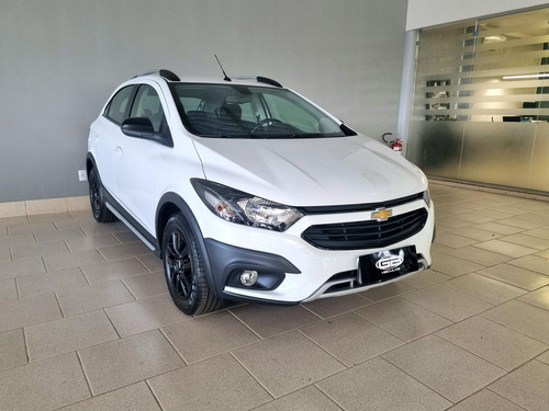 Chevrolet Onix 1.4 Mpfi Activ 8v Flex 4p Aut