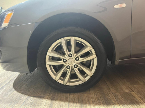 Imagem 13 de 14 de Mitsubishi Lancer 2.0 16v Hle Cvt