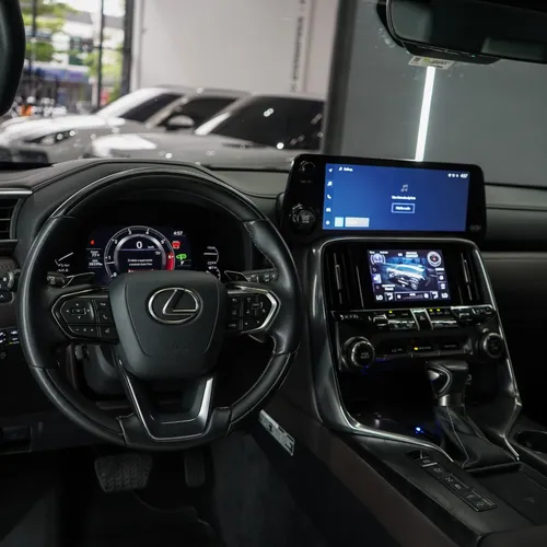Lexus Lx600 Luxury (blindaje 2+)