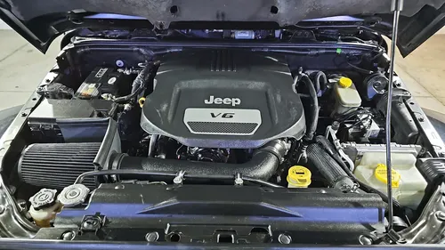 Jeep Wrangler 3.6 UNLIMITED SAHARA ED ESP 75 ANIV