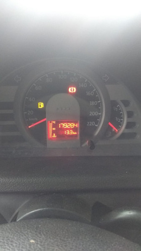 Imagem 6 de 10 de Vw Saveiro